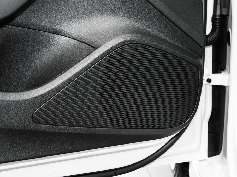 2017?yun)WS3 2.0TFSI Limousine