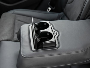 20172.0TFSI Limousine g