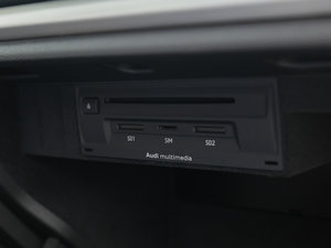 20172.0TFSI Limousine g