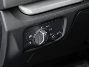 20172.0TFSI Limousine п؅^(q)