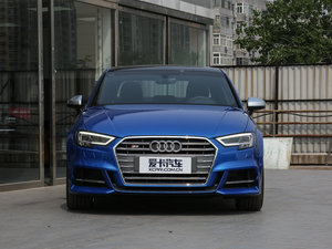 20172.0TFSI Limousine ^