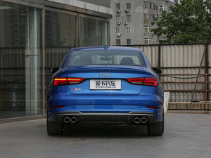 20172.0TFSI Limousine (x)(ji)^