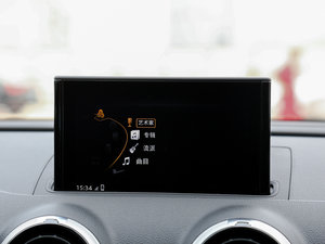 20172.0TFSI Limousine п؅^