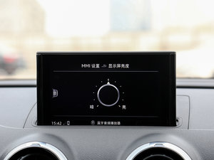 20172.0TFSI Limousine п؅^