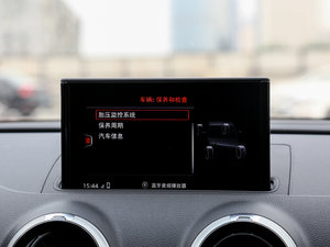 20172.0TFSI Limousine п؅^