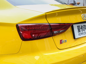 20172.0TFSI Limousine (ji)^