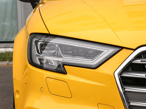 20172.0TFSI Limousine (ji)^