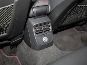 20172.0TFSI Limousine g