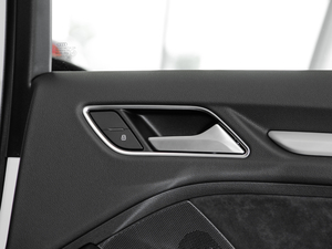 20172.0TFSI Limousine g