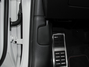 20172.0TFSI Limousine g