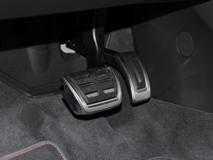 20172.0TFSI Limousine g