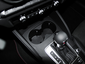 20172.0TFSI Limousine g