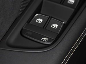 20172.0TFSI Limousine п؅^