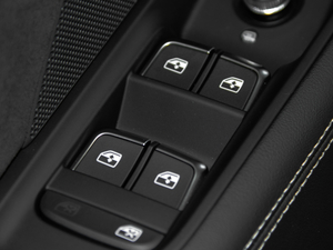 20172.0TFSI Limousine п؅^