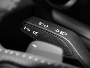 20172.0TFSI Limousine п؅^