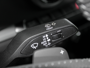 20172.0TFSI Limousine п؅^