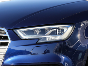 20172.0TFSI Limousine ^