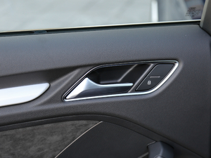 20172.0TFSI Limousine g