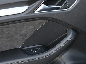 20172.0TFSI Limousine g