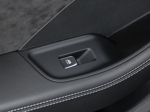 20172.0TFSI Limousine g