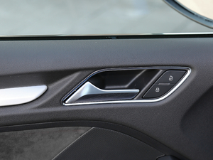 20172.0TFSI Limousine g