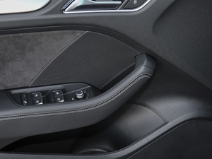 20172.0TFSI Limousine g