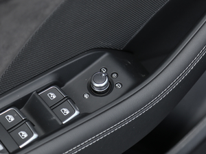 20172.0TFSI Limousine g