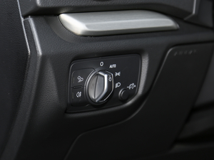 20172.0TFSI Limousine g