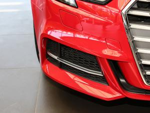 20172.0TFSI Limousine ^