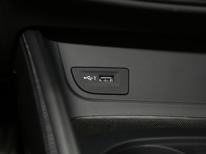 20172.0TFSI Limousine g