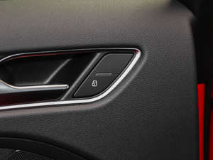 20172.0TFSI Limousine g