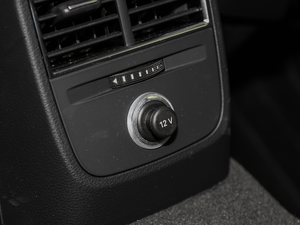 20172.0TFSI Limousine g