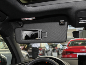 20172.0TFSI Limousine g