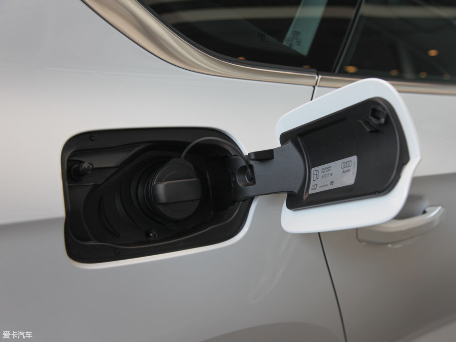 2017WA5 Sportback 40 TFSI r