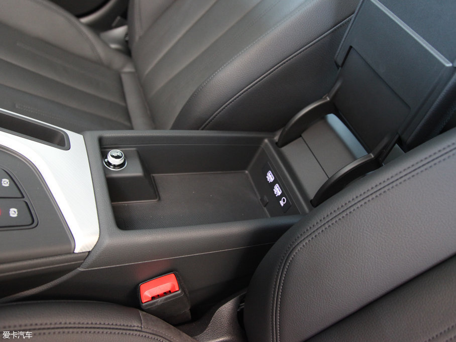 2017WA5 Sportback 40 TFSI r