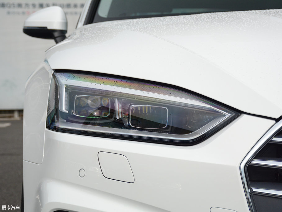 2017WA5 Sportback 45 TFSI quattro \