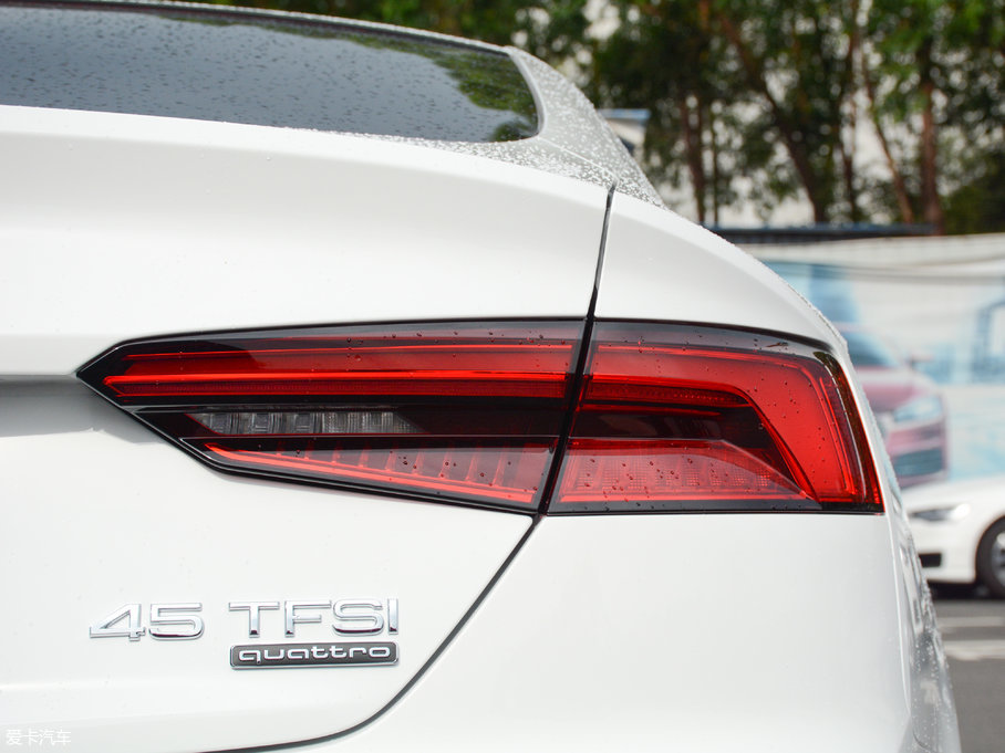 2017WA5 Sportback 45 TFSI quattro \