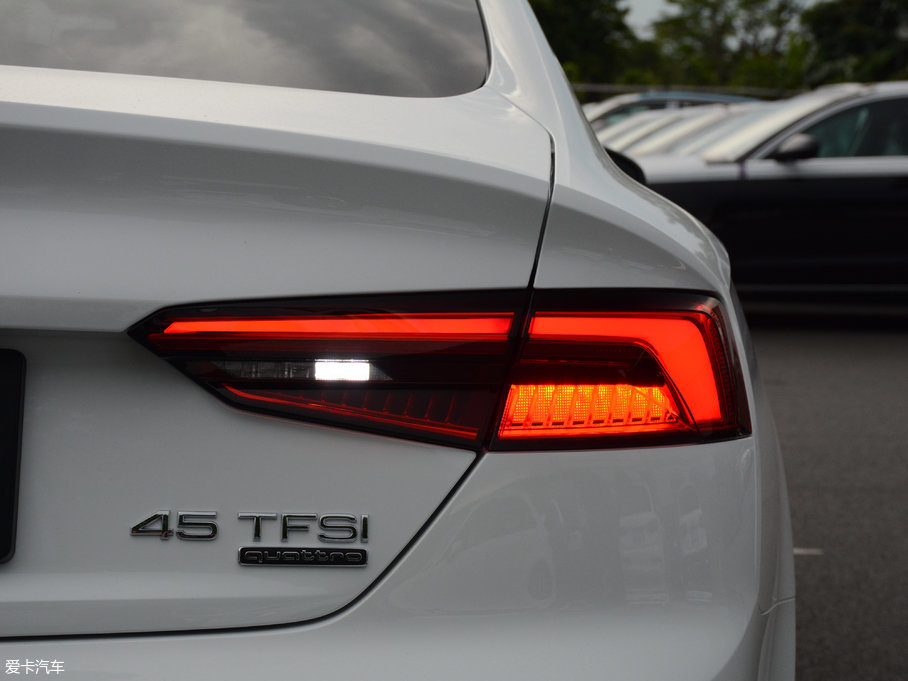 2017?yun)WA5 Sportback 45 TFSI quattro \(yn)(dng)