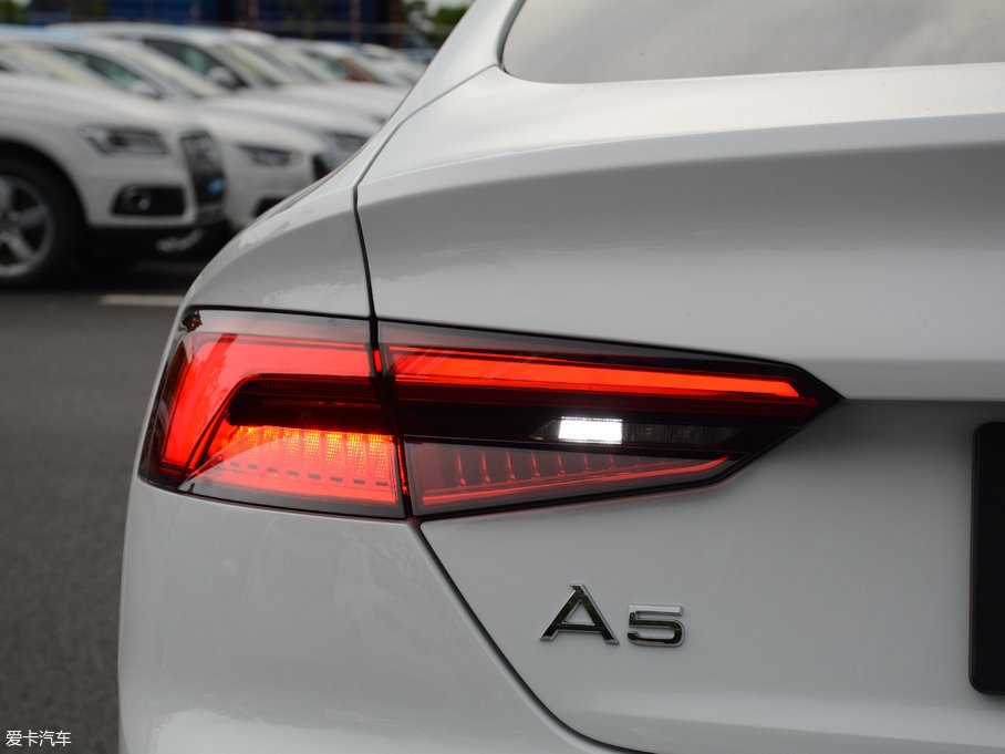 2017WA5 Sportback 45 TFSI quattro \