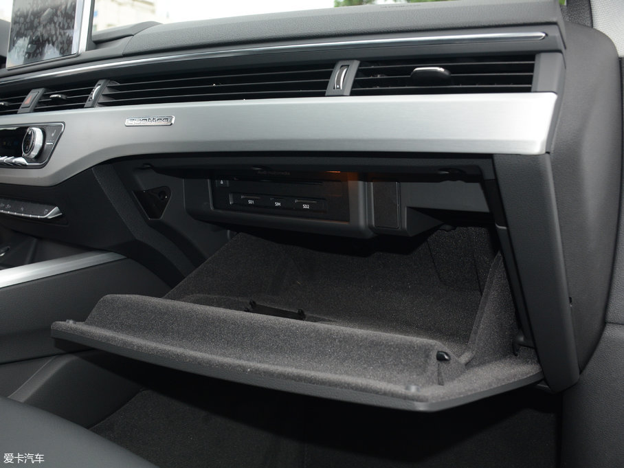 2017WA5 Sportback 45 TFSI quattro \