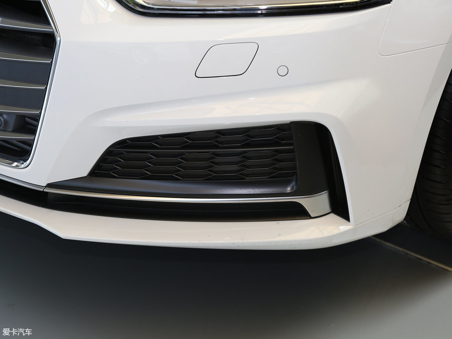 2017WA5 Sportback 40 TFSI r