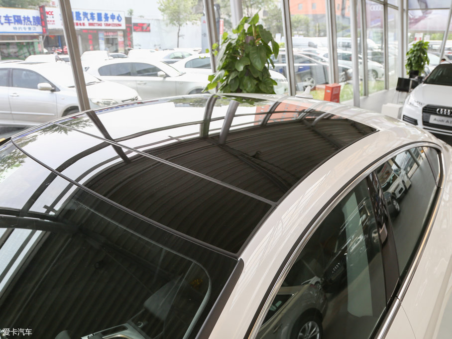 2017WA5 Sportback 40 TFSI r