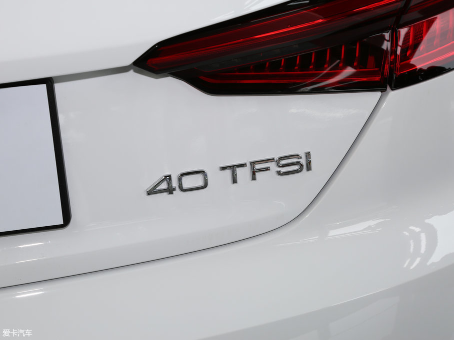 2017WA5 Sportback 40 TFSI r