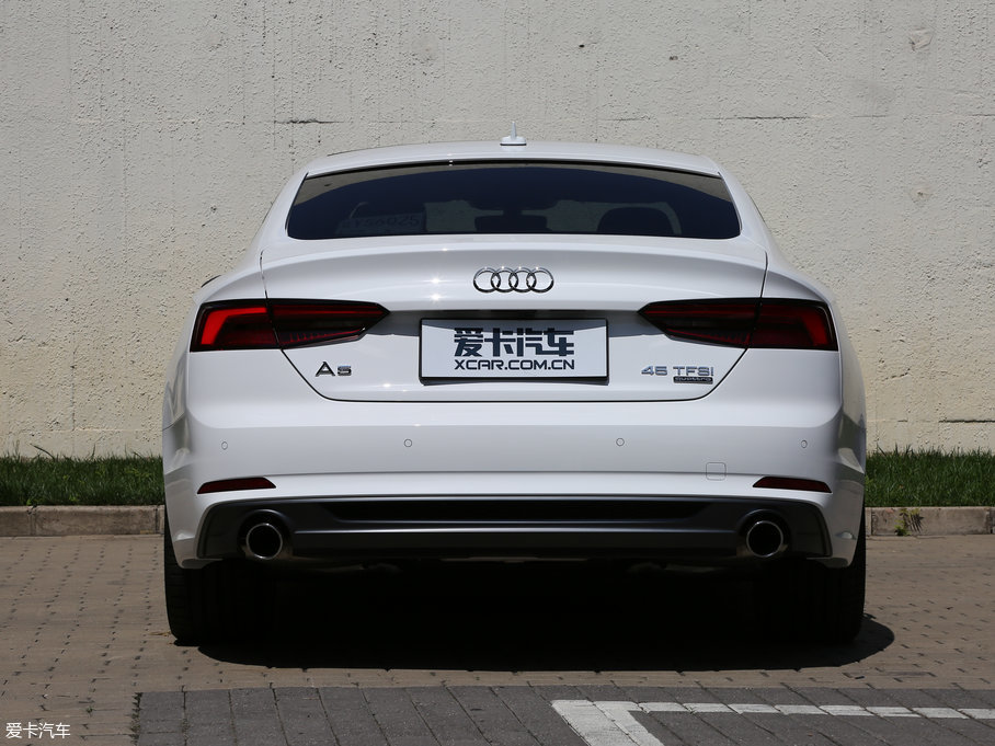 2017WA5 Sportback 45 TFSI quattro \