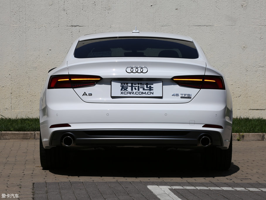 2017WA5 Sportback 45 TFSI quattro \