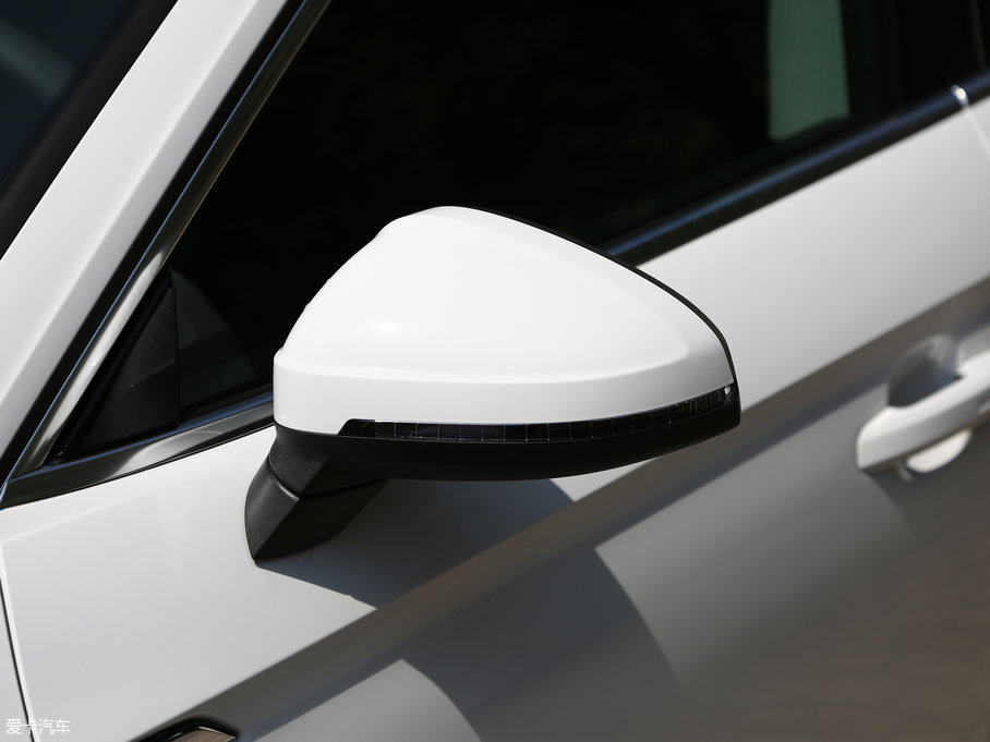 2017WA5 Sportback 45 TFSI quattro \