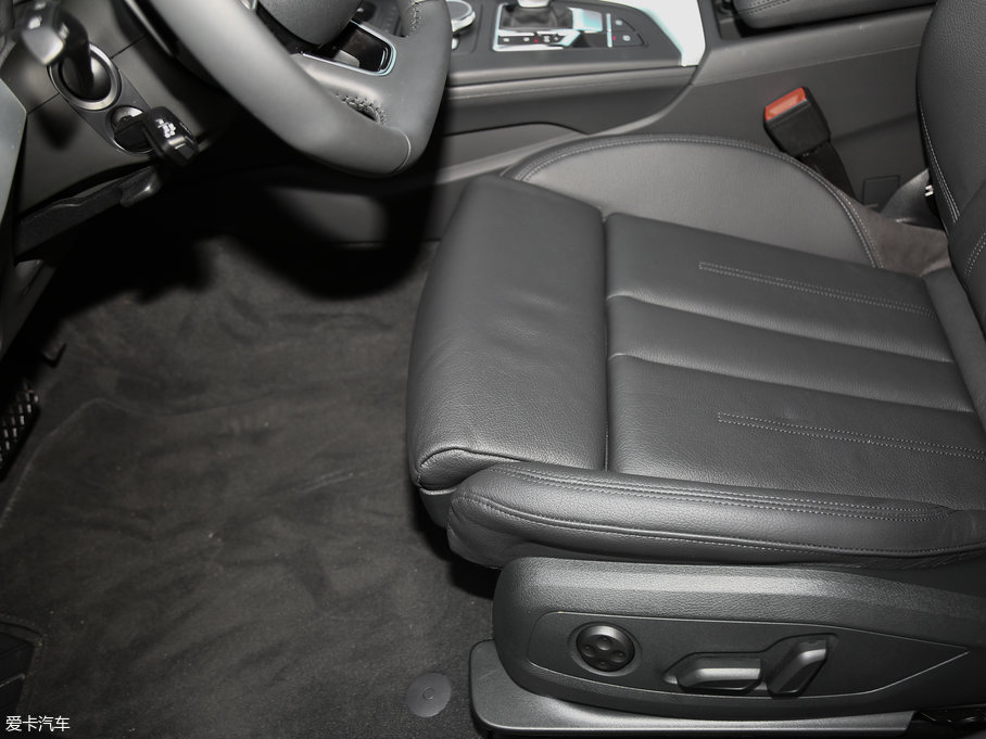 2017WA5 Sportback 45 TFSI quattro \