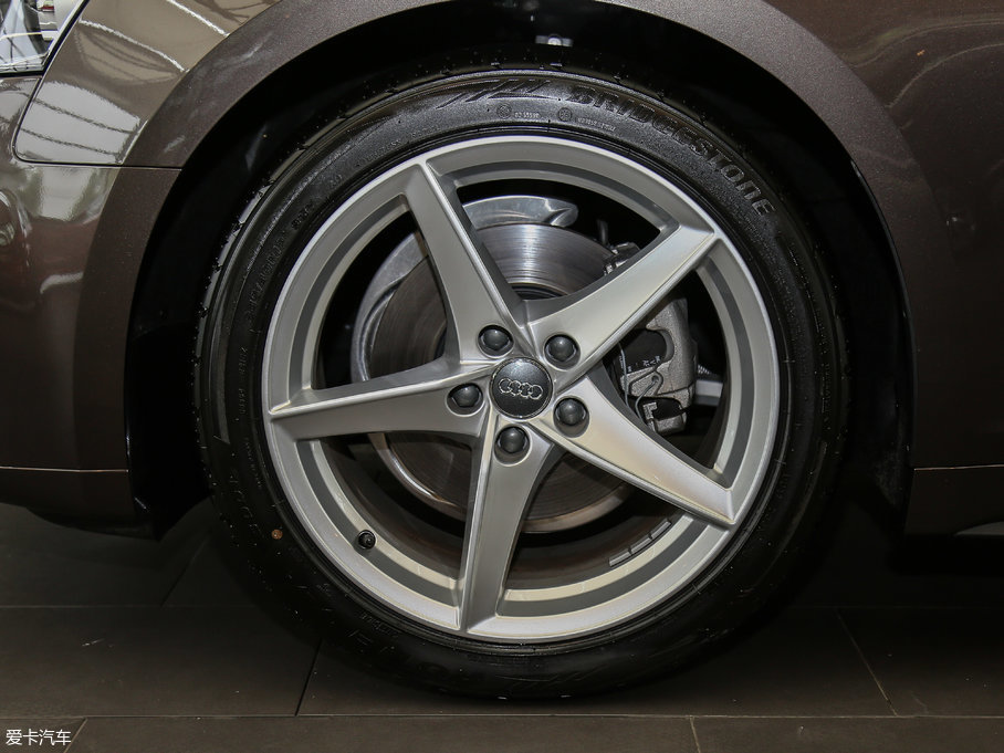 2017WA5 Sportback 40 TFSI r