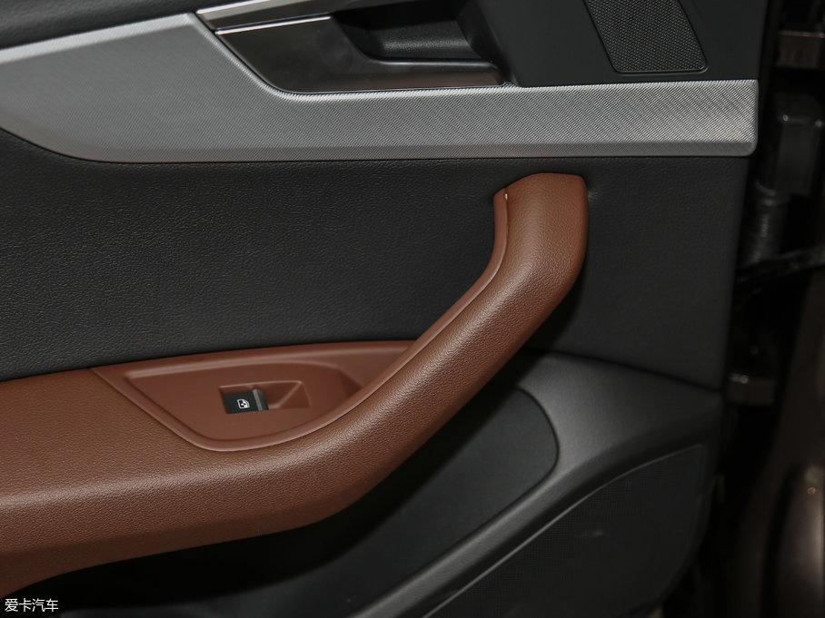 2017WA5 Sportback 40 TFSI r