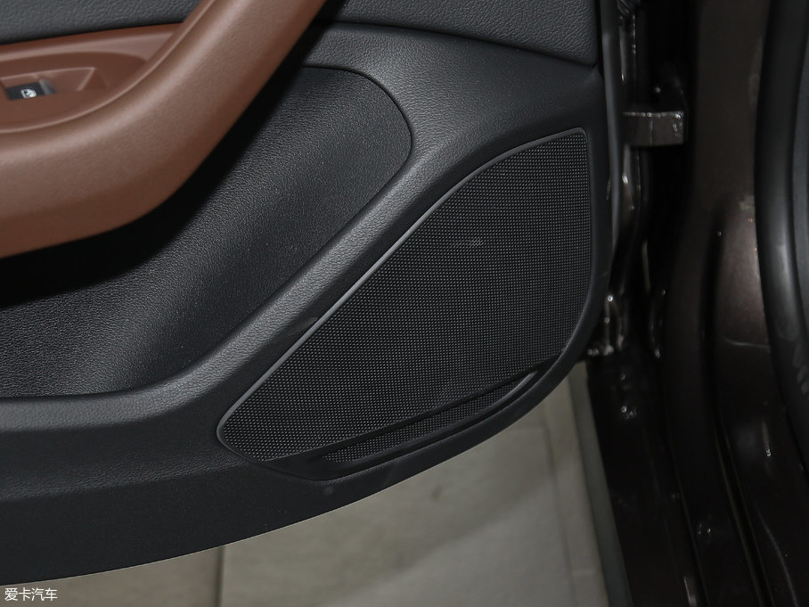 2017WA5 Sportback 40 TFSI r